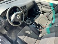 Gebraucht VW Golf IV 125 PS (91 kW) 2004 Silber Kleinwagen