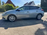 Gebraucht Toyota Auris 136 PS (100 kW) 2016 Grau Limousine