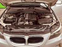 Gebraucht BMW 525 192 PS (141 kW) 2004 Silber Kombi