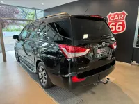 Gebraucht SsangYong Rodius 178 PS (130 kW) 2018 Schwarz Van / Kleinbus