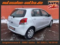 Gebraucht Toyota Yaris Sol 101 PS (74 kW) 2009 Silber Kleinwagen