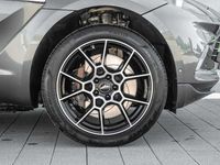 Gebraucht Aston Martin DBX 551 PS (405 kW) 2024 Magnetic silver SUV