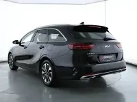 Gebraucht Kia Ceed Platinum Edition 105 PS (77 kW) 2023 Schwarz Kleinwagen