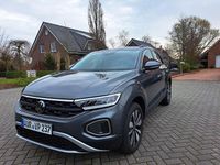 Gebraucht VW T-Roc Move 150 PS (110 kW) 2023 Grau SUV