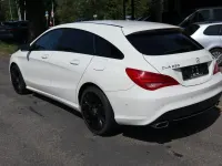 Gebraucht Mercedes CLA220 177 PS (130 kW) 2015 Weiß Coupé
