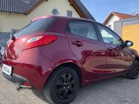 Gebraucht Mazda 2 Active 84 PS (61 kW) 2012 Rot Kleinwagen