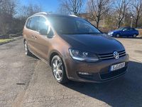 Gebraucht VW Sharan 140 PS (102 kW) 2012 Braun Van / Kleinbus