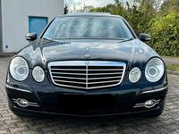 Gebraucht Mercedes E280 Avantgarde 190 PS (139 kW) 2007 Schwarz Limousine