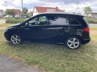 Gebraucht Mercedes B180 Sport 122 PS (89 kW) 2013 Kosmosschwarz  metalliclack Kleinwagen