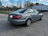 Gebraucht Mercedes E220 170 PS (125 kW) 2009 Grau Limousine