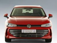 Gebraucht VW Passat 150 PS (110 kW) 2024 Rot Kombi