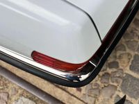 Gebraucht Mercedes 560 234 PS (172 kW) 1987 Weiß Cabrio