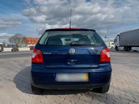 Gebraucht VW Polo 75 PS (55 kW) 2006 Blau Kleinwagen