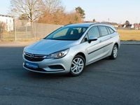 Używany Opel Astra Edition 95 KM (69 kW) 2016 Szary Kombi