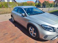 Gebraucht Mercedes GLA180 122 PS (89 kW) 2017 Silber SUV