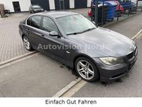 Gebraucht BMW 325 Advantage 218 PS (160 kW) 2007 Grau Limousine