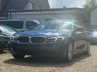 Gebraucht BMW 318 Shadowline 156 PS (114 kW) 2022 Blau Kombi