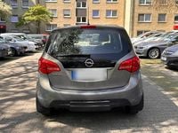Usata Opel Meriva 101 CV (74 kW) 2011 Marrone Monovolume