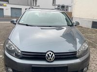 Gebraucht VW Golf VI 105 PS (77 kW) 2011 Grau Kleinwagen