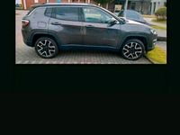 Gebraucht Jeep Compass 170 PS (125 kW) 2019 Grau SUV