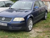 Gebraucht VW Passat 131 PS (96 kW) 2004 Blau Limousine