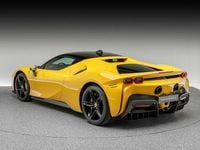 Gebraucht Ferrari SF90 999 PS (734 kW) 2021 Gelb Coupé