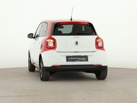 Gebraucht Smart ForFour Electric Drive 60 kW (82 PS) 2021 Karosserie in white Limousine
