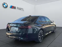 Neu BMW 540 Sport Line 303 PS (222 kW) 2026 M carbonschwarz Limousine