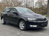 Gebraucht Skoda Rapid Joy 110 PS (80 kW) 2016 Schwarzmagic perleffekt Kleinwagen
