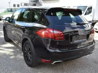 Gebraucht Porsche Cayenne 245 PS (180 kW) 2012 Schwarz SUV