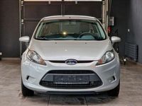 Gebraucht Ford Fiesta Trend 82 PS (60 kW) 2010 Grau Kleinwagen