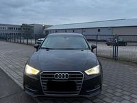 Gebraucht Audi A3 Ambition 110 PS (80 kW) 2015 Schwarz Limousine