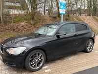 Gebraucht BMW 114 102 PS (75 kW) 2013 Schwarz Kleinwagen