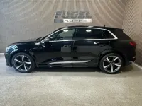 Gebraucht Audi e-tron Sport 369 kW (503 PS) 2022 Brillantschwarz SUV