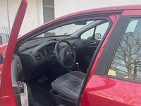 Gebraucht Peugeot 307 Premium 109 PS (80 kW) 2003 Rot Limousine