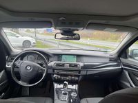 Gebraucht BMW 520 184 PS (135 kW) 2010 Grau Limousine