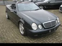 Gebraucht Mercedes CLK230 AMG 193 PS (141 kW) 2000 Blau Cabrio