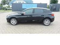 Gebraucht Seat Leon Style 110 PS (80 kW) 2024 Mitternachtsschwarz y9t Limousine