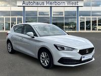 Second-hand Seat Leon Style 150 CP (110 kW) 2025 Alb Berlinǎ