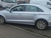 Gebraucht Audi A3 150 PS (110 kW) 2015 Silber Limousine