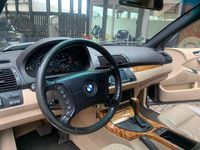 Second-hand BMW X5 184 CP (135 kW) 2003 Negru SUV