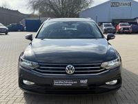 Gebraucht VW Passat Basis 150 PS (110 kW) 2020 Grau Kombi
