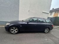 Gebraucht BMW 530 Sport Line 272 PS (200 kW) 2008 Blau Kombi
