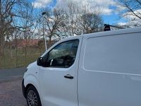 Używany Opel Vivaro 122 KM (89 kW) 2021 Biały Minivan