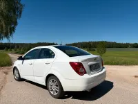 Używany Chevrolet Aveo 101 KM (74 kW) 2011 Biały Sedan/Limuzyna