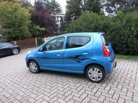 Gebraucht Nissan Pixo Acenta 68 PS (50 kW) 2012 Blau Kleinwagen