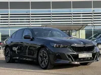 Neu BMW 520 Comfort Edition 197 PS (144 kW) 2026 Grau Kombi