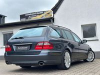 Gebraucht Mercedes E220 170 PS (125 kW) 2009 Grau Kombi