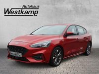 Gebraucht Ford Focus ST-Line 125 PS (91 kW) 2021 Rot Limousine