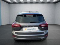 Gebraucht Ford Focus Titanium 125 PS (91 kW) 2024 Grau Kombi